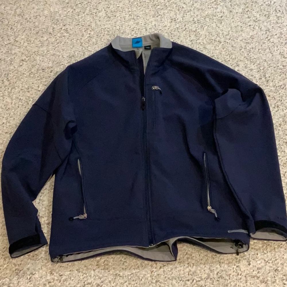 EMS men’s softshell jacket